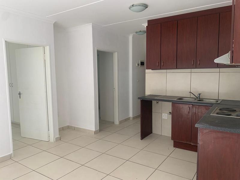 2 Bedroom Property for Sale in Buhrein Western Cape